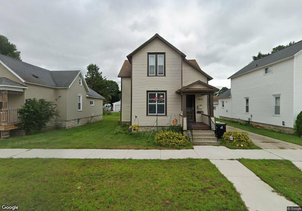 1613 15th Ave, Menominee, MI 49858 - photo 1
