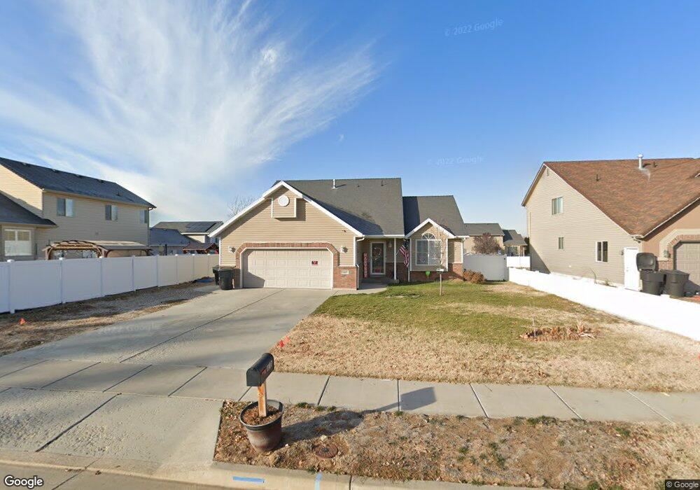 1107 N 750 W, Clearfield, UT 84015 - photo 1