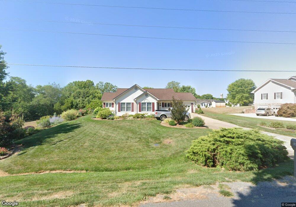 305 Clicks Ln, New Market, VA 22844 - photo 1