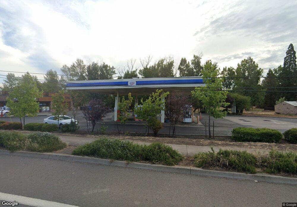 10668 Highway 62, Eagle Point, OR 97524 - photo 1