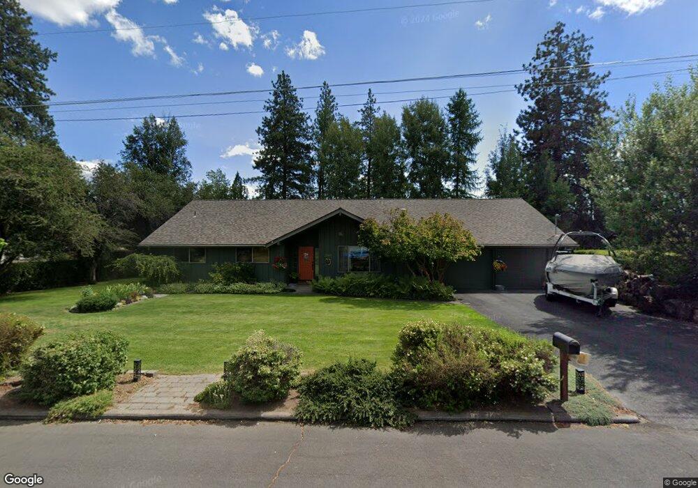 20301 Fairway Dr, Bend, OR 97702 - photo 1