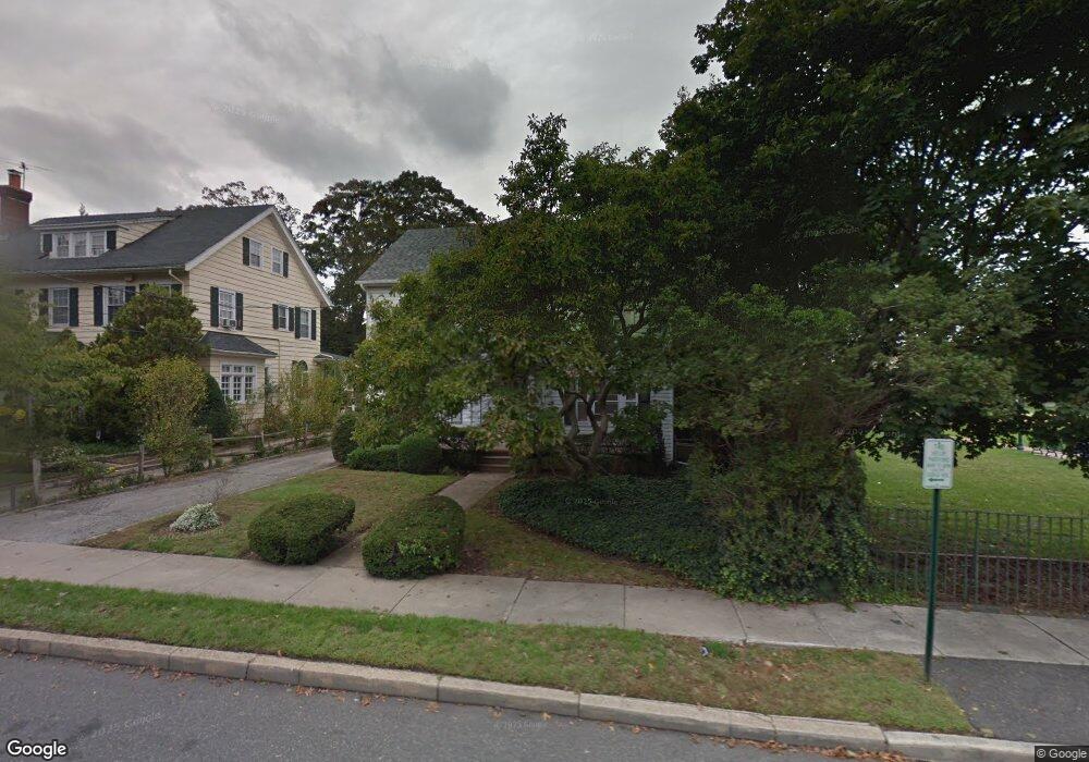 444 Summit Ave, Cedarhurst, NY 11516 - photo 1