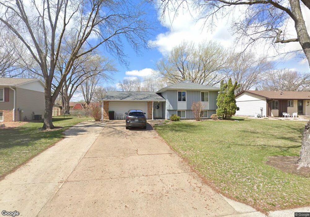 10467 Thrush St NW, Coon Rapids, MN 55433 - photo 1