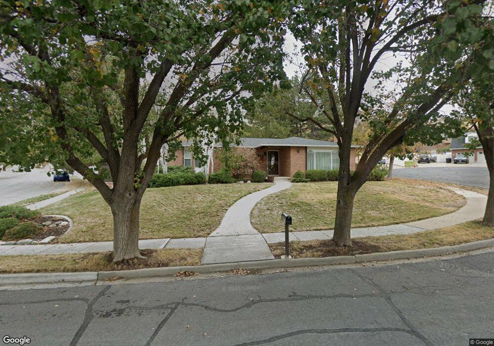 615 Estella Cir, Centerville, UT 84014 - photo 1