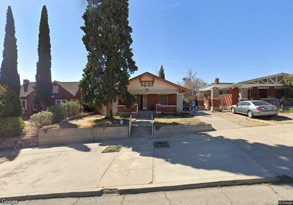 2704 Gold Ave, El Paso, TX 79930 - photo 1