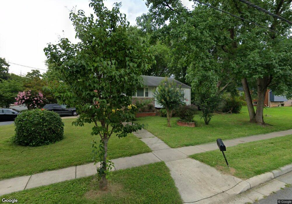 9000 Magnolia Ave, Lanham, MD 20706 - photo 1