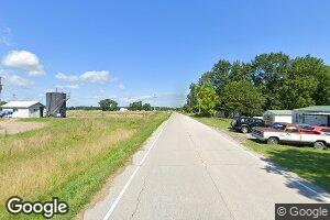 163 E North 1st St, Richview, IL 62877
