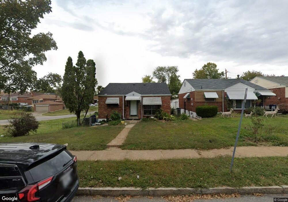4521 Carter Ave, Saint Louis, MO 63115 - photo 1