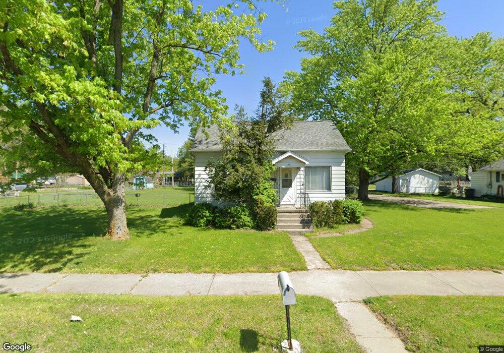 936 E Indiana Ave, Elkhart, IN 46516 - photo 1