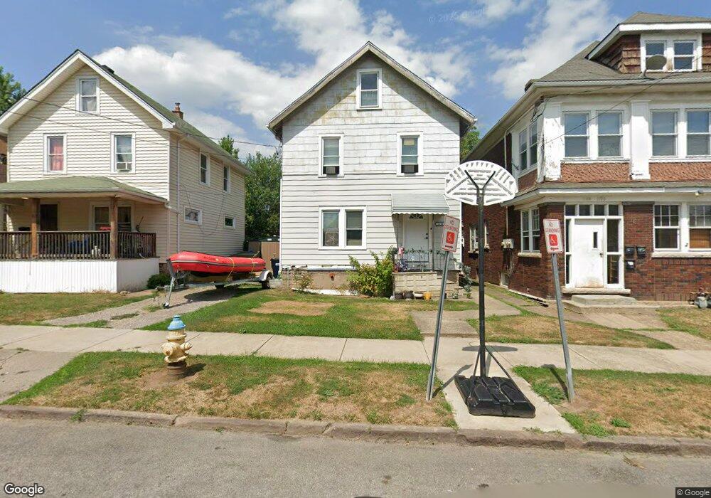 1186 Haeberle Ave, Niagara Falls, NY 14301 - photo 1