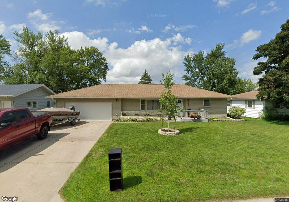 1406 Plainview Ln, Albert Lea, MN 56007 - photo 1