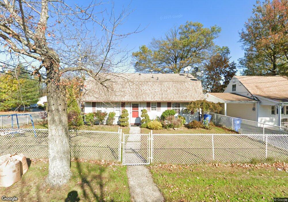 1 W Arthur Place, Iselin, NJ 08830 - photo 1