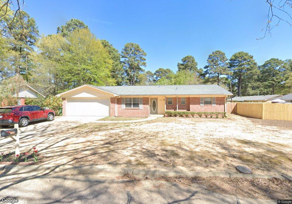 3904 Honeysuckle Ln, Texarkana, TX 75503 - photo 1