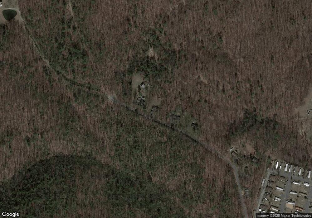 202 Mountain Rd, New Bloomfield, PA 17068 - photo 1