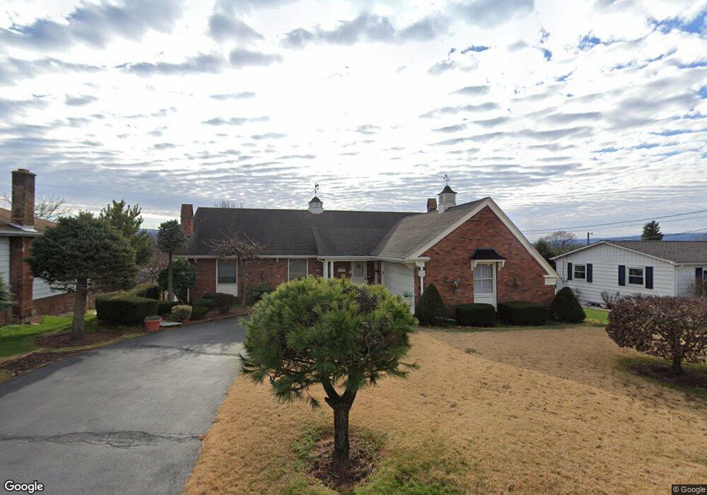 22 Parkview Dr, Wilkes Barre, PA 18705 - photo 1