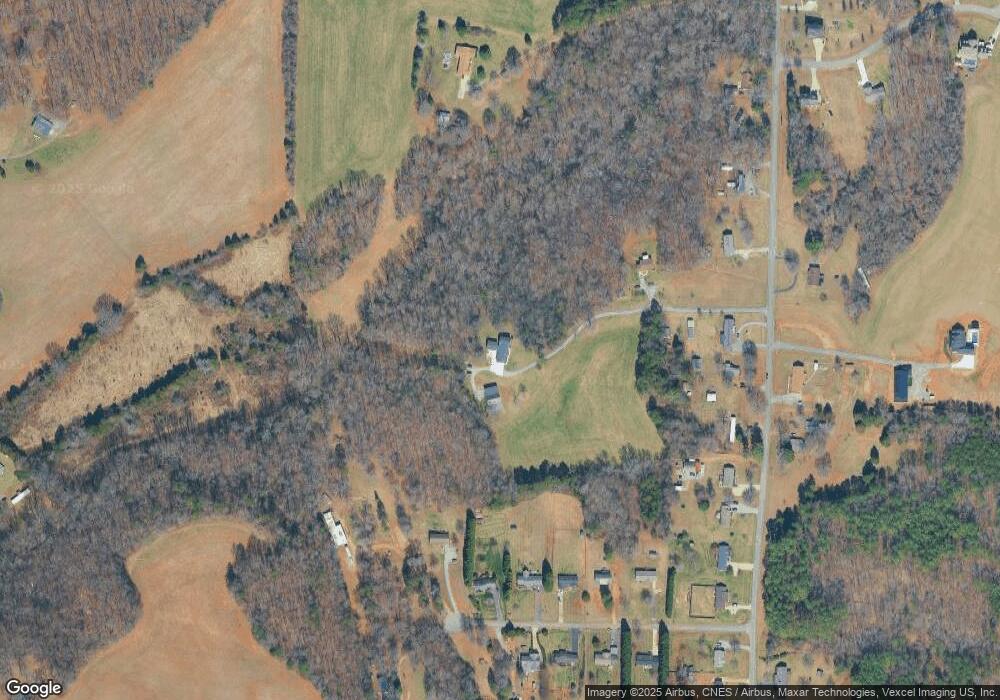 126 Brody Dr, Statesville, NC 28625 - photo 1