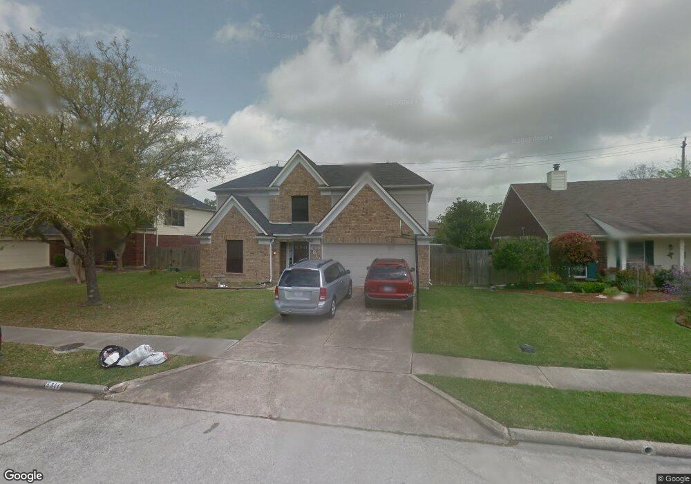 5311 Spring Circle Dr, Pearland, TX 77584 - photo 1