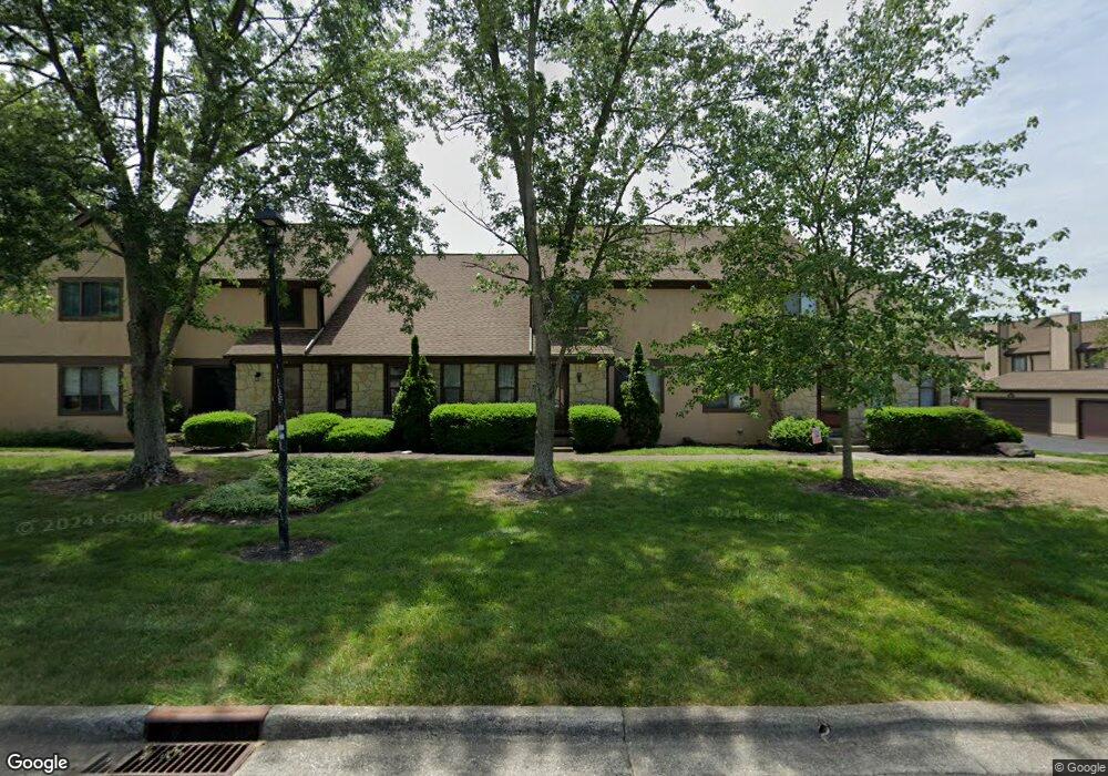 6319 Sabastian Ct, Columbus, OH 43213 - photo 1