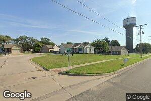 450 Meadows Ct, Cheney, KS 67025