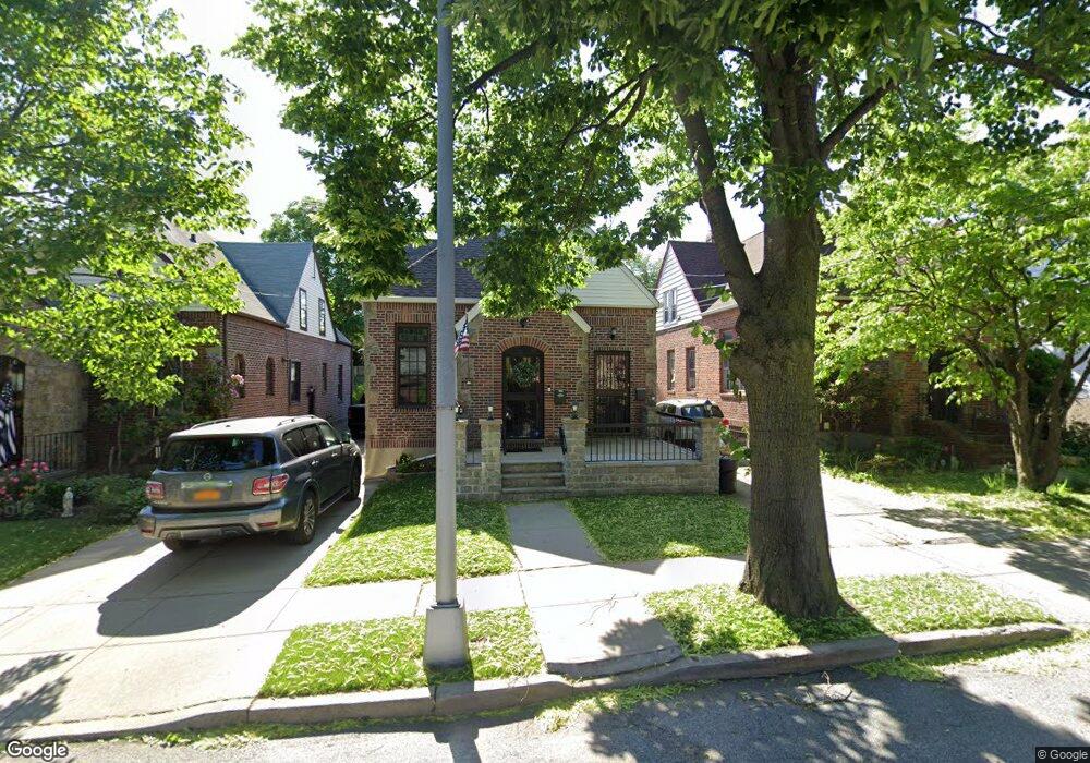 2612 166th St, Flushing, NY 11358 - photo 1