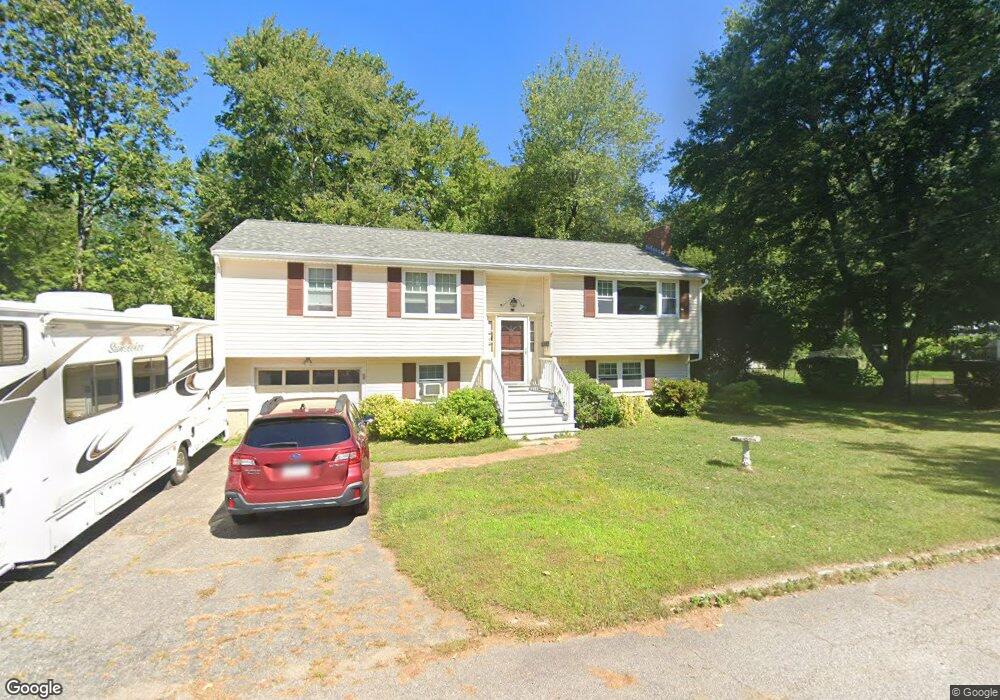 55 Ellis Cir, South Weymouth, MA 02190 - photo 1