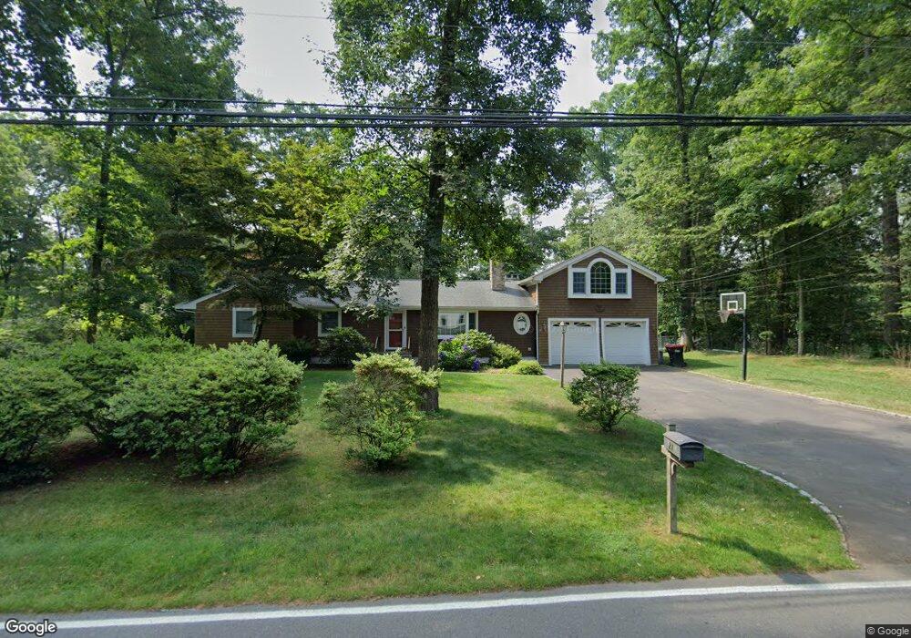 21 Geneva Rd, Norwalk, CT 06850 - photo 1