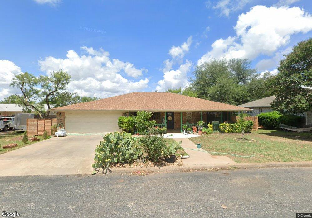 1016 Avenue B, Fredericksburg, TX 78624 - photo 1