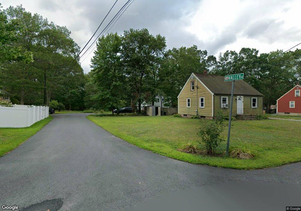 27 Valley Dr, North Attleboro, MA 02760 - photo 1