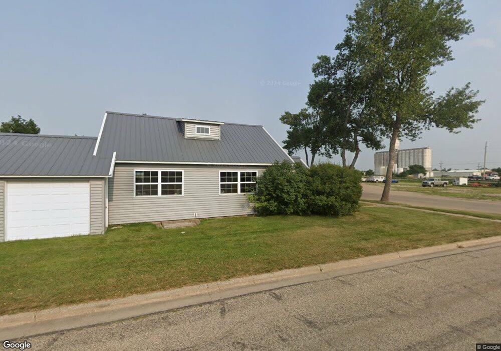 801 2nd St NE, Jamestown, ND 58401 - photo 1