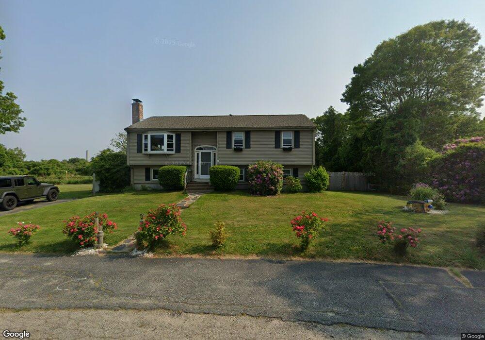 2 Vineyard Cir, Sagamore Beach, MA 02562 - photo 1