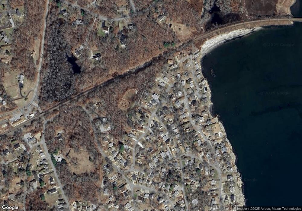 22 Walnut Rd, Old Lyme, CT 06371 - photo 1