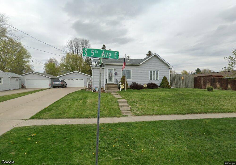 614 S 5th Ave E, Newton, IA 50208 - photo 1
