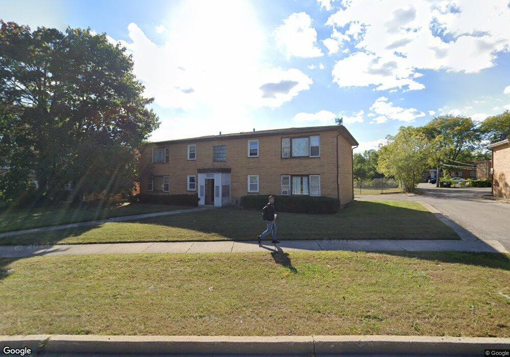 54 N Mcaree Rd, Waukegan, IL 60085 - photo 1