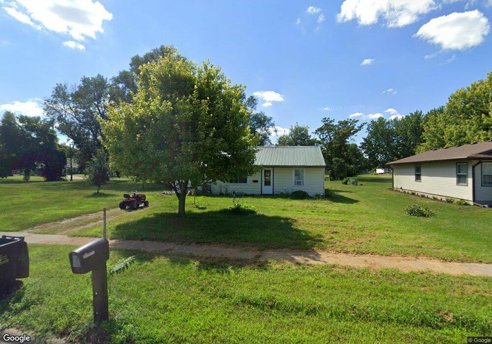 1214 1st St, Onawa, IA 51040 - photo 1
