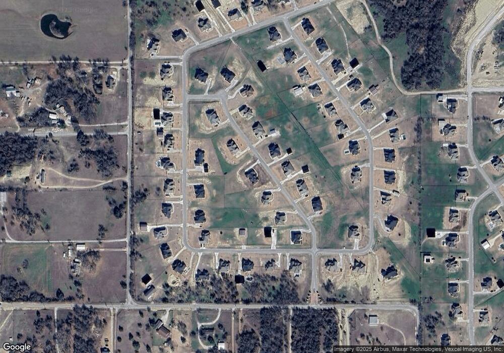 121 Southern Ct, Springtown, TX 76082 - photo 1