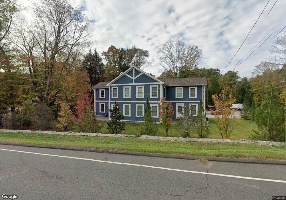 165 Whittemore Rd, Middlebury, CT 06762 - photo 1