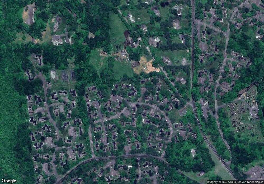 632 Cedar Cir unit 632-A, Southbury, CT 06488 - photo 1