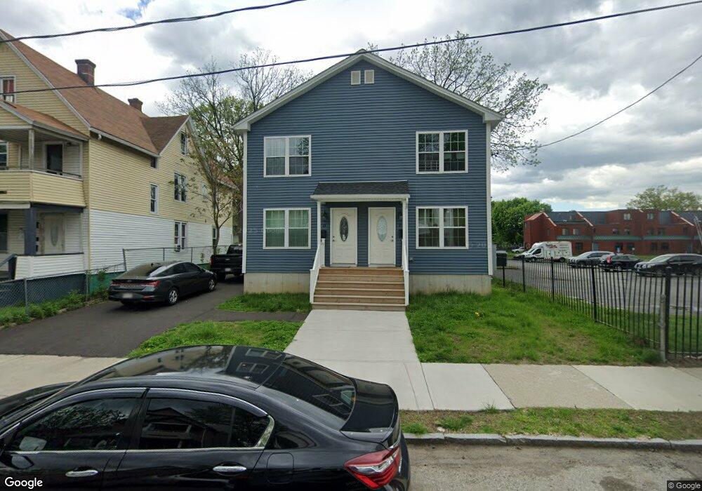 21 Grove St, Springfield, MA 01107 - photo 1