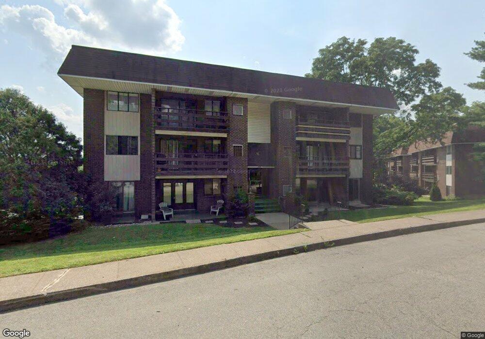 1580 Alta Dr, Whitehall, PA 18052 - photo 1