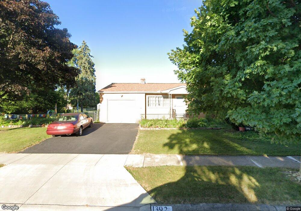 1392 Fahlander Dr S, Columbus, OH 43229 - photo 1