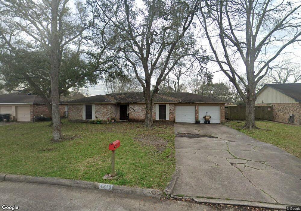 4310 Stansel Dr, Alvin, TX 77511 - photo 1