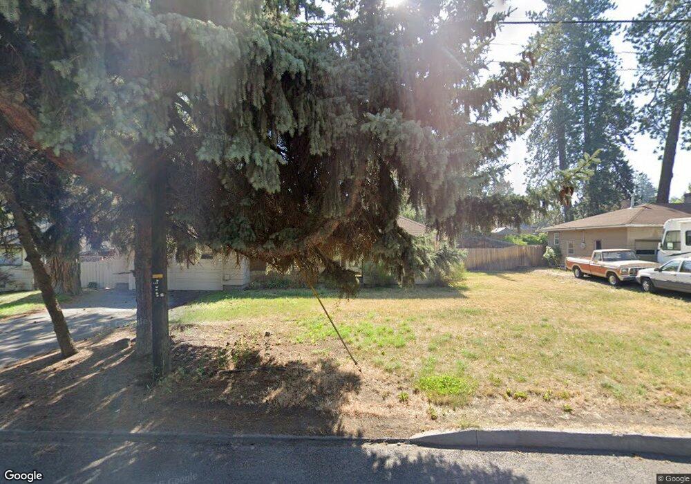 640 NE 8th St, Bend, OR 97701 - photo 1