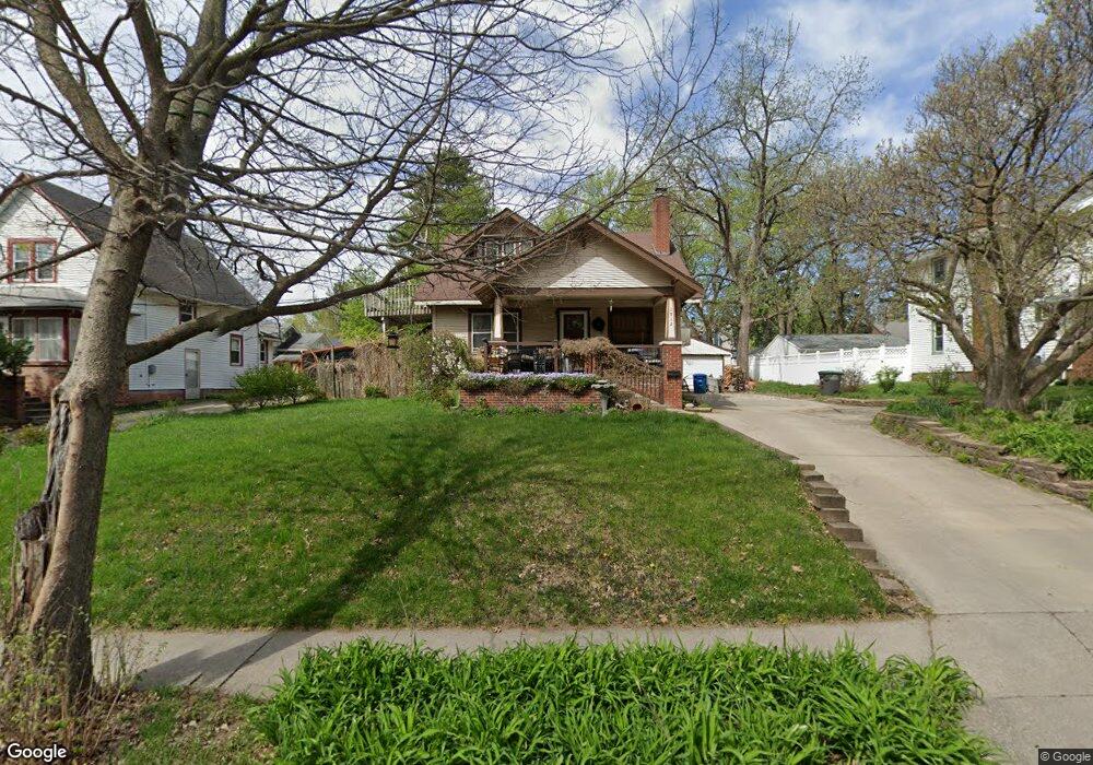1912 34th St, Des Moines, IA 50310 - photo 1