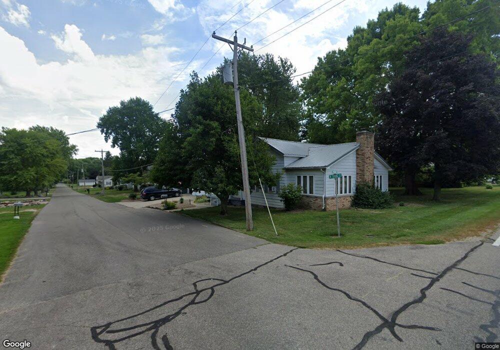 331 W Spring St, Etna Green, IN 46524 - photo 1