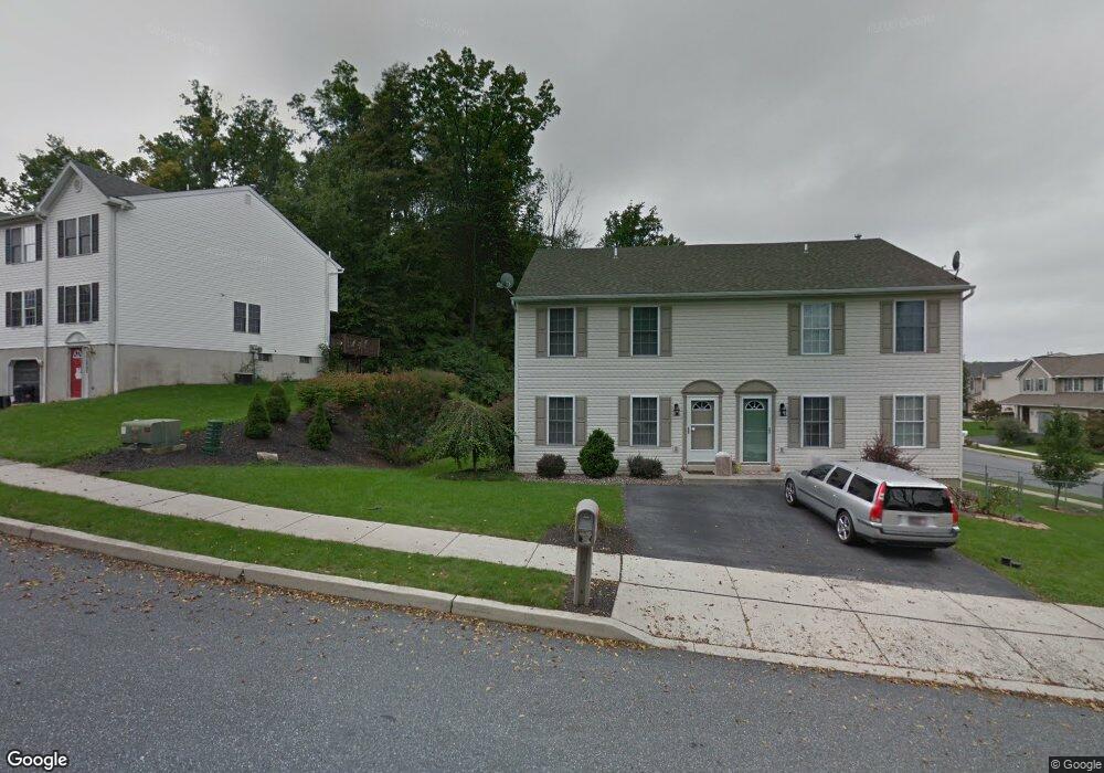 602 Frederick St, Reading, PA 19608 - photo 1