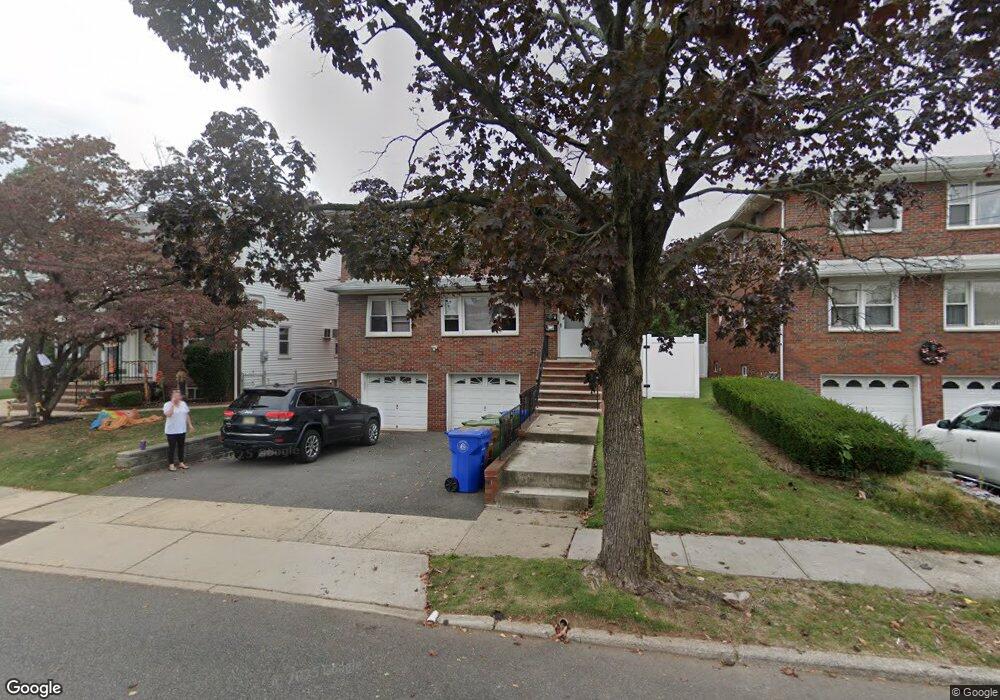 906 W Henry St, Linden, NJ 07036 - photo 1