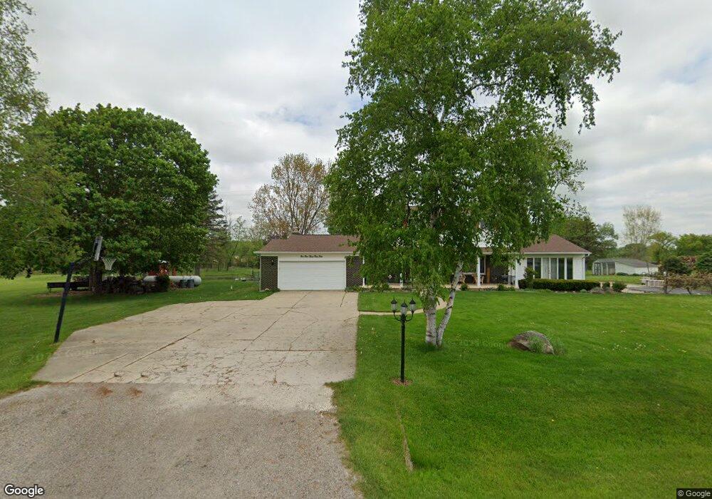 11344 Carpenter Rd, Flushing, MI 48433 - photo 1