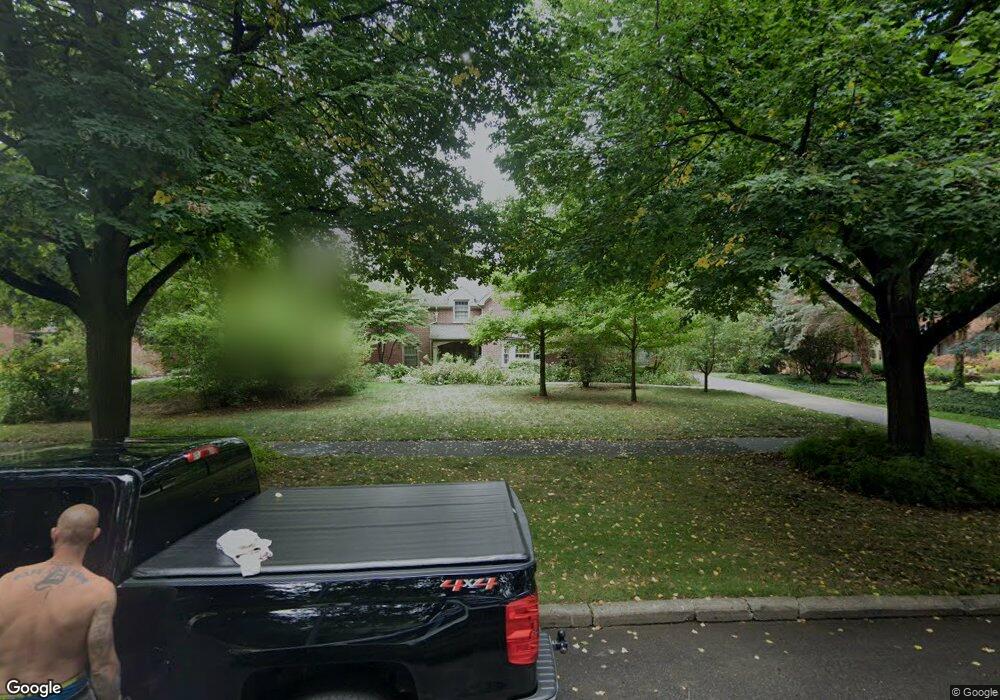 1067 Berkshire Rd, Grosse Pointe Park, MI 48230 - photo 1