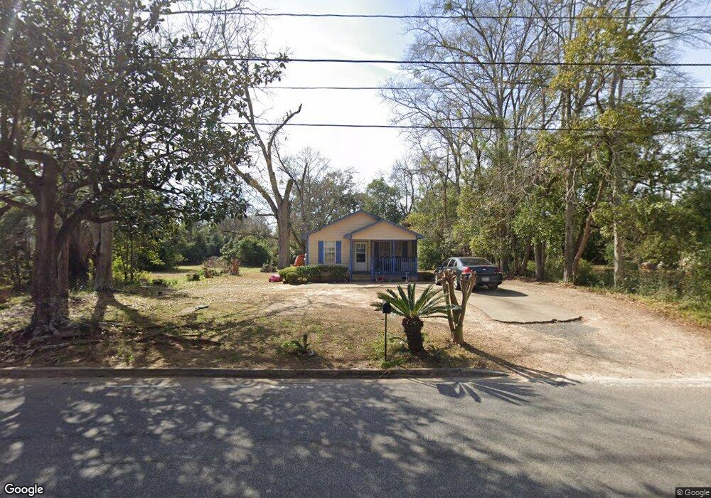 809 N Oak St, Thomasville, GA 31792 - photo 1