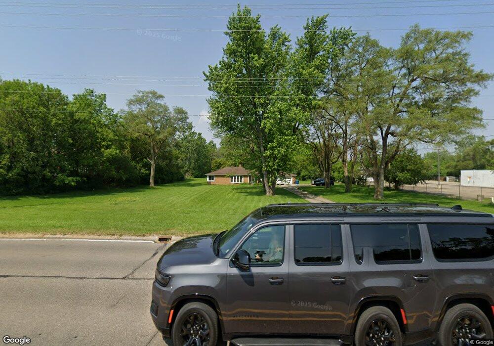 5404 Fenton Rd, Flint, MI 48507 - photo 1